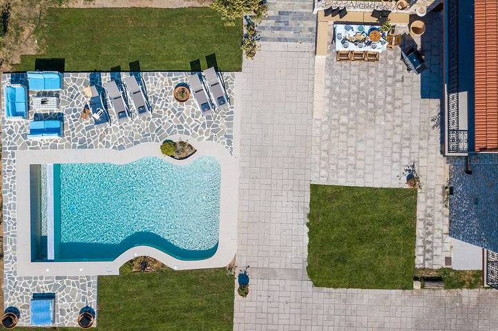 Ferienhaus für 11 Personen, mit Garten in Koskinou