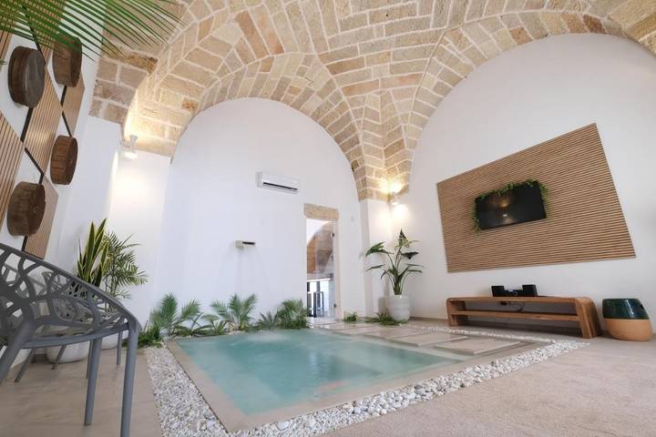 Casa vacanza per 2 persone, con Terrazza e Piscina a Melissano