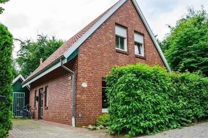 Ferienhaus für 4 Personen, mit Terrasse und Garten