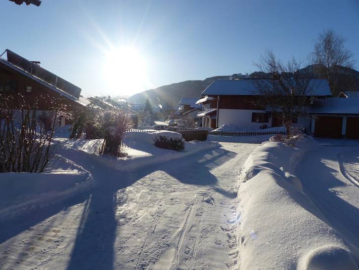 Ferienwohnung für 4 Personen, mit Garten und Balkon, kinderfreundlich in Nesselwang - 3