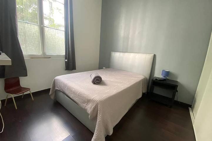 Gîte pour 3 personnes, avec jardin dans Paris Rue Sextius Michel - 4