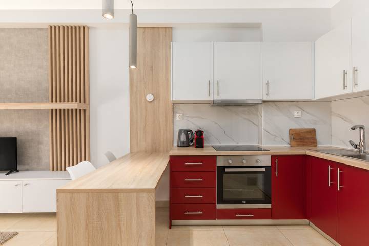 Ganze Wohnung, Ferienwohnung für 2 Personen mit Balkon in Thessaloniki und Umgebung
