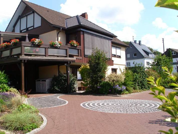 Ferienwohnung für 3 Personen, mit Garten und Ausblick in Hilchenbach