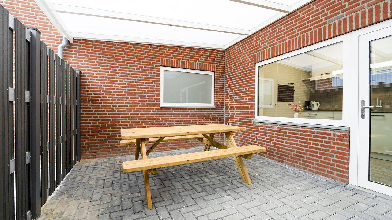 Geheel vakantieappartement, Vakantieappartement voor 6 personen met terras in Landgraaf, Parkstad Limburg