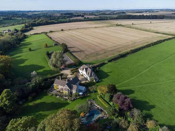 Location de vacances pour 2 personnes, avec Jardin et Vue à Bibury