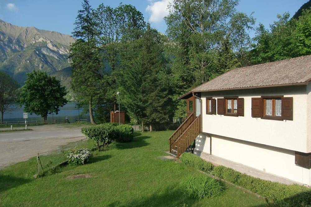 Freistehendes Haus mit Veranda mit Seeblick in Pur (Ledro), Ledro
