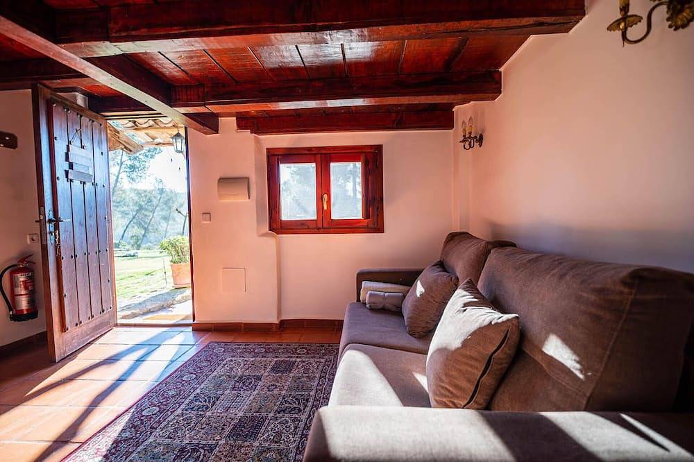 Apartamento entero, Ca l'Anna, tu refugio en la montaña in Olivella, Garraf