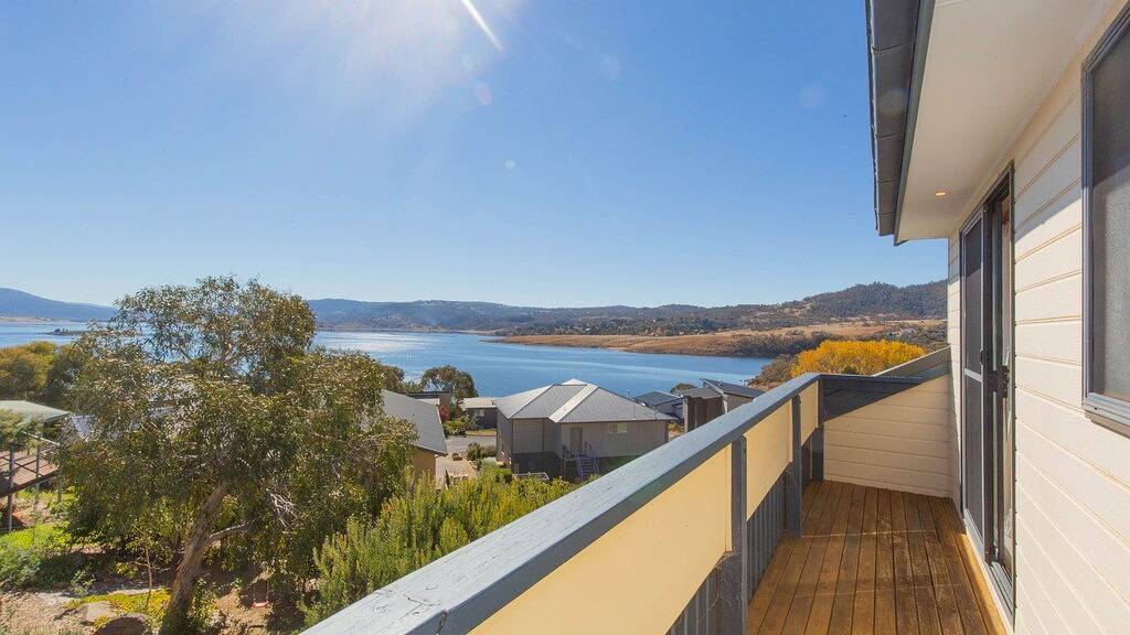 2/11 Rainbow Drive, Tiroler Dorf in East Jindabyne, New South Wales