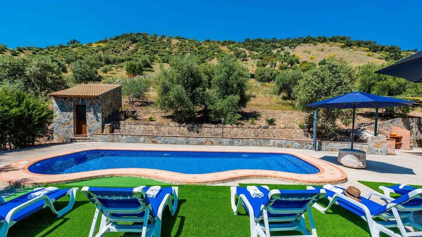 Casa rural para 5 personas, con piscina en El Gastor - 3