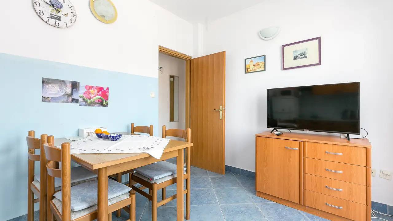 Ganze Ferienwohnung, Ferienwohnung für 5 Personen (40 m²) in Stomorska in Stomorska, Solta