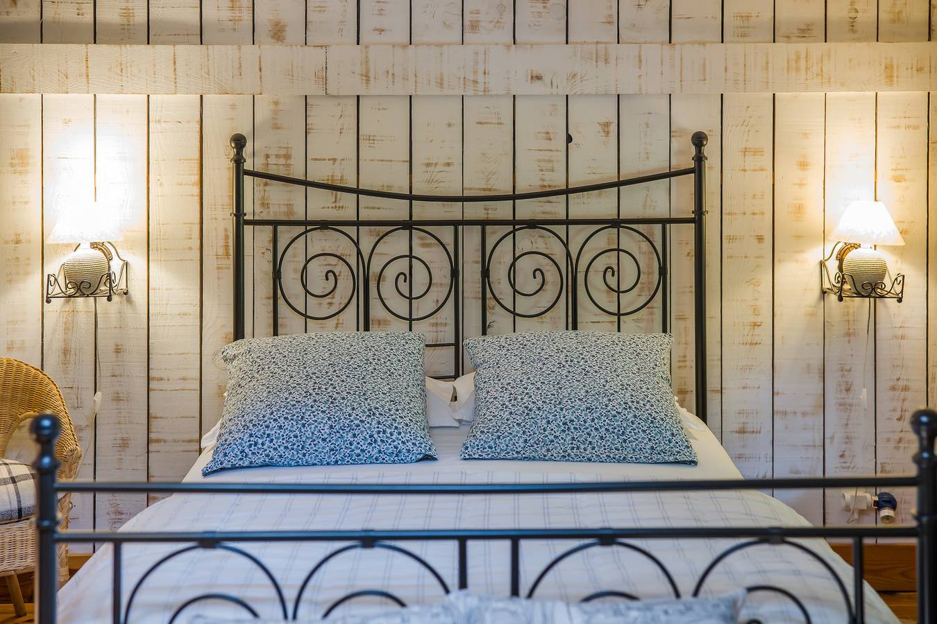 Bed and Breakfast 'L'orée De Lansot - Chambre Mansarde' met Gedeeld Terras, Gedeelde Tuin en Wi-Fi in Noaillan, Langon en omgeving