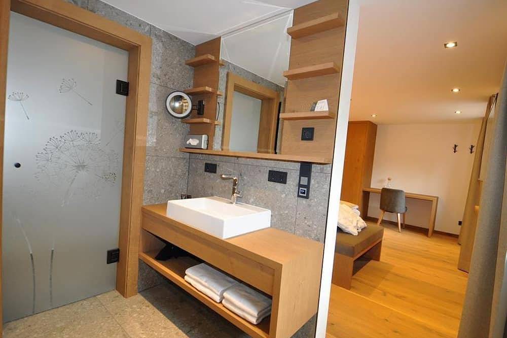 Doppelzimmer ohne Balkon 203 Og1 - Hotel-Garni \"Das Seebichl\" in Achenkirch, Brandenberger Alpen