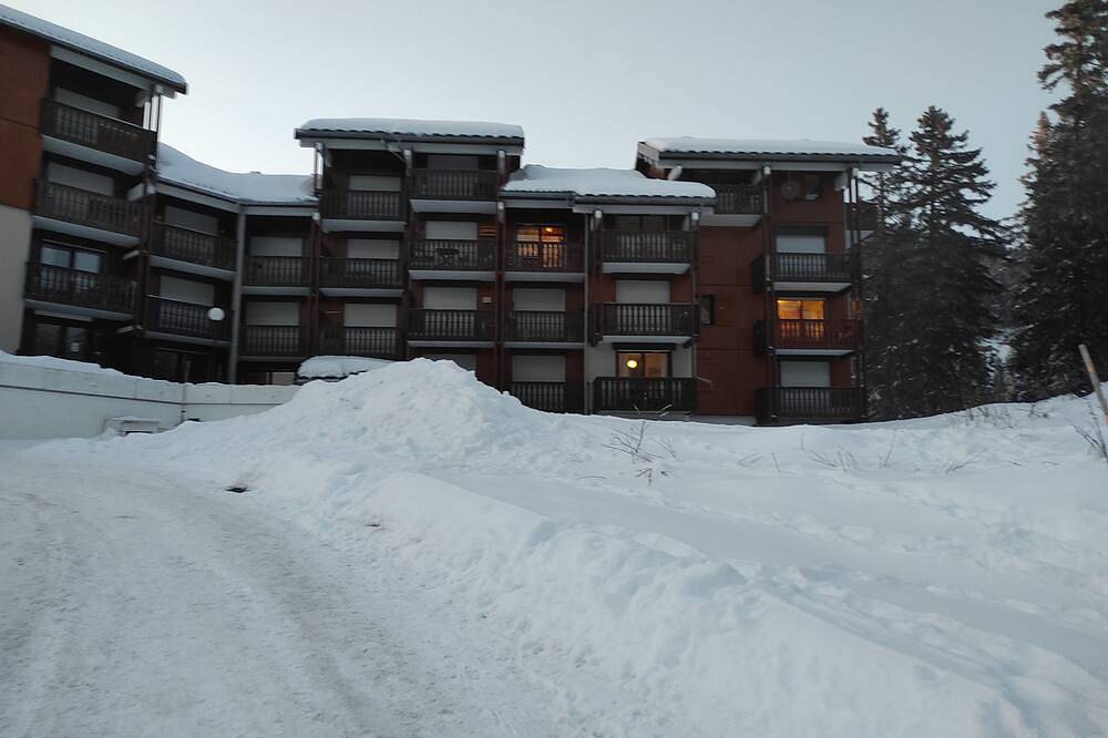 Ganze Wohnung, Appartement a la Montagne Wifi Internet Pour les Amoureux du Calme 🙏 in Mieussy, Region Bonneville