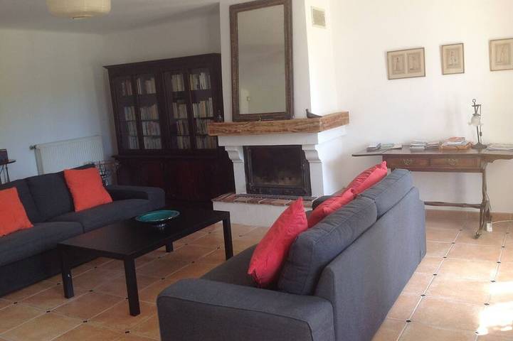 Gîte pour 15 personnes, avec jardin et piscine à Gargas - 3