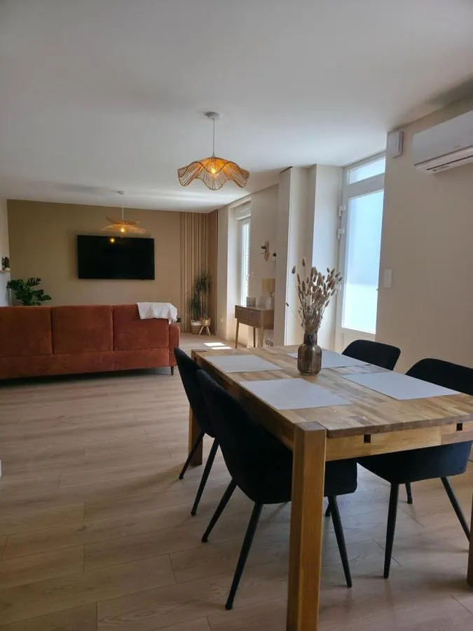 Ferienwohnung für 5 Personen, mit Terrasse und Ausblick - 1