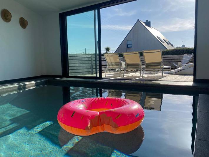 Villa pour 10 personnes, avec jardin ainsi que jacuzzi et piscine - 1