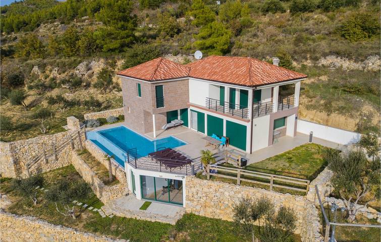 Ferienhaus für 8 Personen, mit Garten, mit Haustier