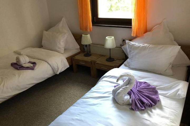 Ferienhaus für 4 Personen, mit Terrasse und Garten im Hunsrück - 4