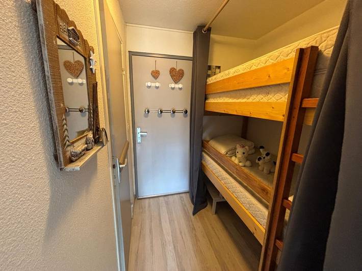 Ganzes Studio, Funktionelles Studio, Bergblick - 4 Pers. in Le Sauze, Enchastrayes