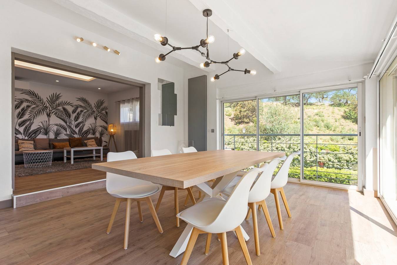 Villa 'Palmier' mit Meerblick, Wlan und Klimaanlage in Roquebrune-sur-Argens, Draguignan Region