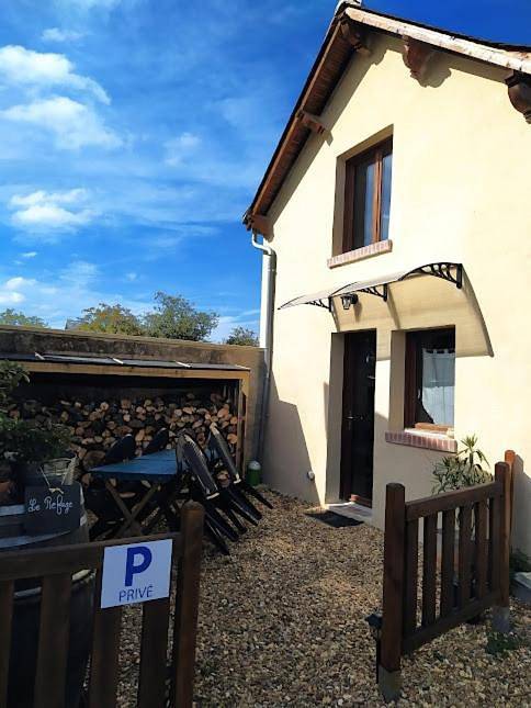 Two-Bedroom House in Montabon, Vallée de la Loire