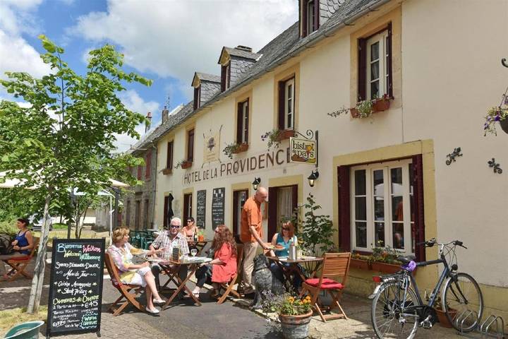Chambre d’hôte pour 4 personnes, avec terrasse, animaux acceptés