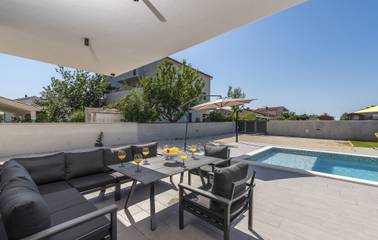 Villa für 16 Personen in Pula, Pula-Medulin, Bild 3