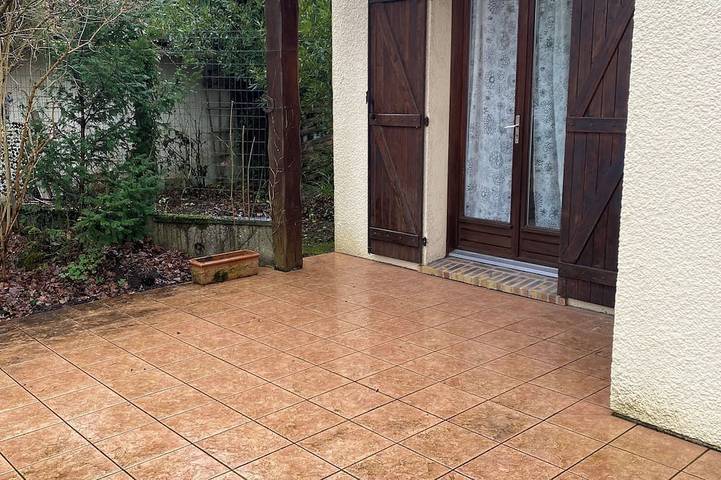 Cozy 1-bedroom house in amazing Villebon sur Yvette with AC in Villebon-sur-Yvette, Essonne