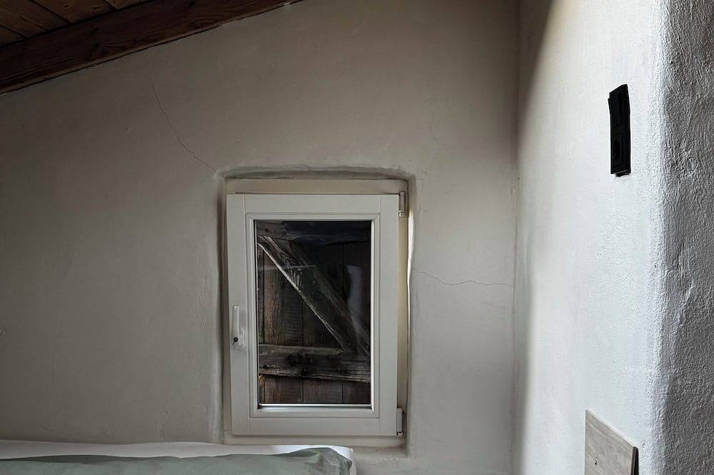 Denkmalgeschütztes Bahnwärter Häuschen mit 2000qm Garten. Familien willkommen! in Groß Wokern, Mecklenburgische Schweiz