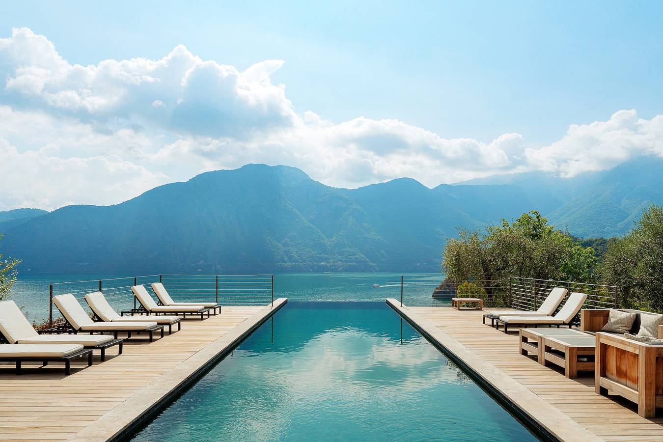 Villa con vista panoramica sul Lago di Como in Mezzegra, Tremezzina