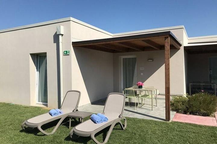 Ferienwohnung für 2 Personen, mit Terrasse und Garten sowie Pool, kinderfreundlich in Bardolino - 4