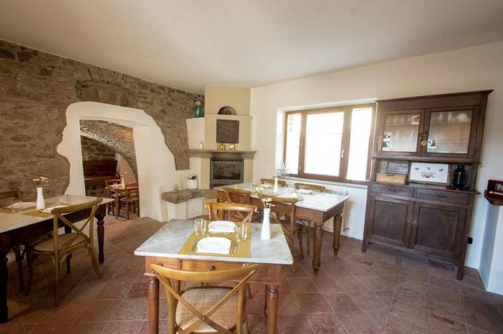 Location de vacances pour 2 personnes, avec vue et jardin à Mulazzo - 4