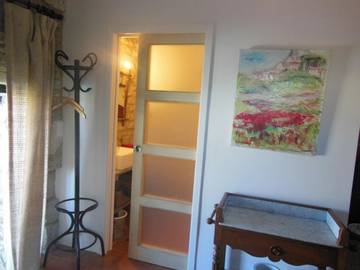 Chambre d’hôte pour 2 personnes, avec piscine ainsi que terrasse et jardin à Villevieille