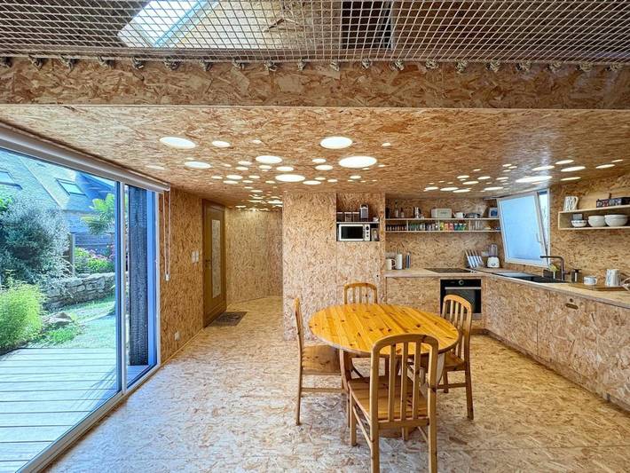 Gîte pour 5 personnes, avec terrasse, adapté aux familles dans Office de Tourisme de Combrit Sainte Marine