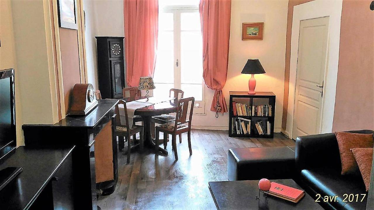 Apartment in Pézenas, Côte d'Améthyste