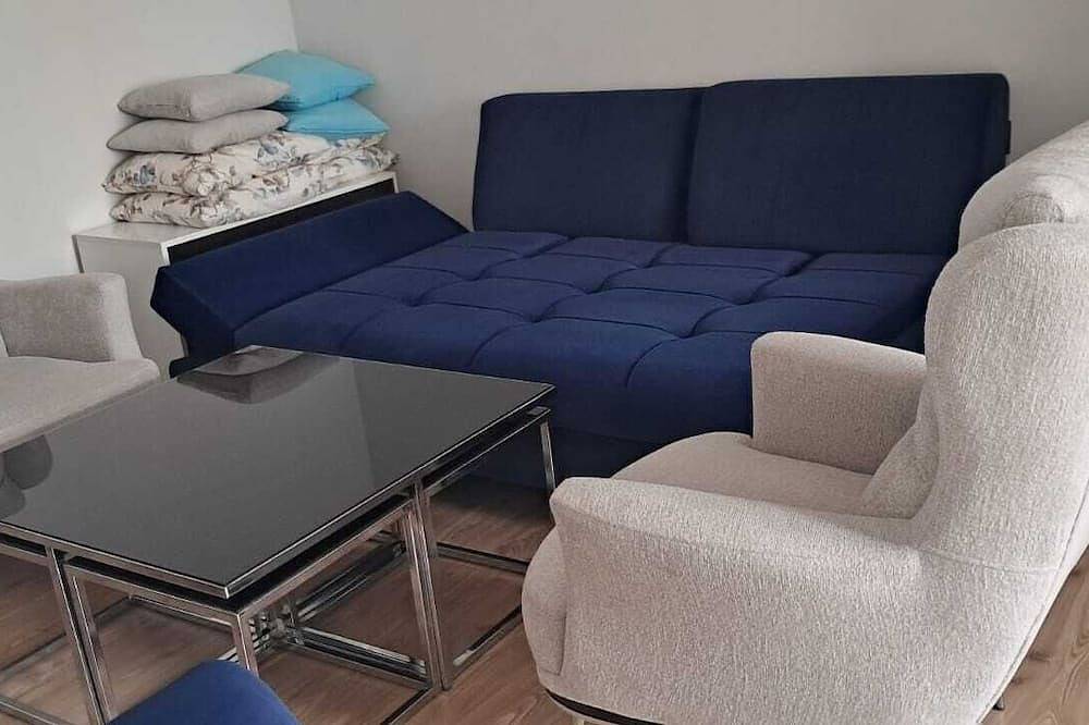 Charming 2-bedroom apartment with Ac, Wifi in enchanting Antalya in Antalya, Antalya Province