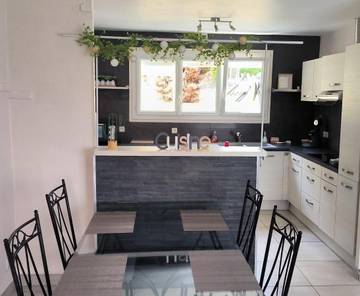 Gîte pour 6 personnes, avec jardin, animaux acceptés à Saint-Gervais-la-Forêt