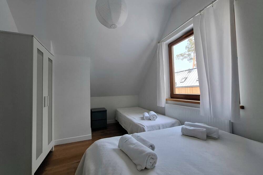 \"Aqua Cottage\" in einem kleinen familienfreundlichen Resort in Forest upon Warta Rive in Region Lodz