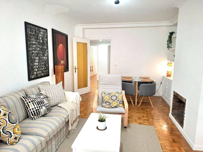 Apartamento de vacaciones para 4 personas, con balcón y vistas - 1