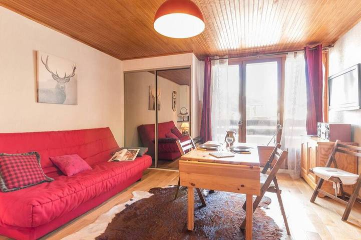 Ganze Wohnung, Renoviertes Studio nahe Pisten, Parkplatz, ausgestattete Küche in La Salle-les-Alpes, Serre Chevalier