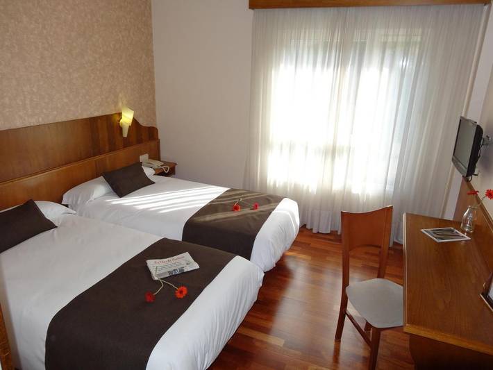 Hôtel pour 2 personnes, avec terrasse et jardin à Oleiros (Espanha) - 4