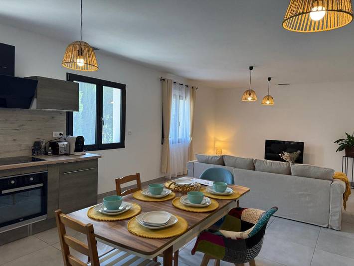 Apartamento de vacaciones para 8 personas, con vistas y terraza - 1