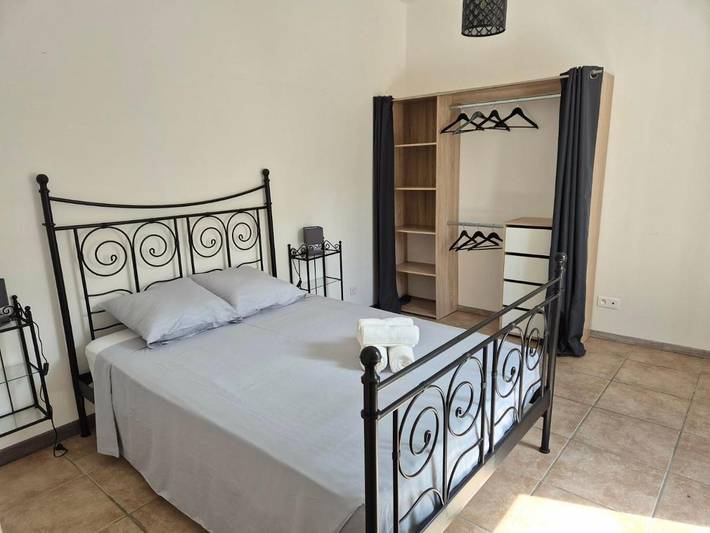Location de vacances pour 4 personnes, avec terrasse, animaux acceptés à Pouzolles - 4