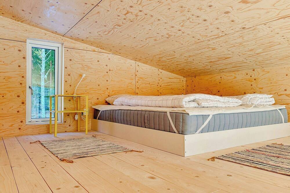 Minimalistisches Haus mit Waldblick in Värmland