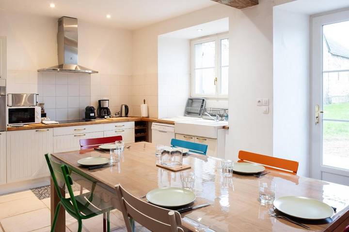 Location de vacances pour 14 personnes, avec Terrasse ainsi que Jardin et Vue à Saint-Herblon - 3