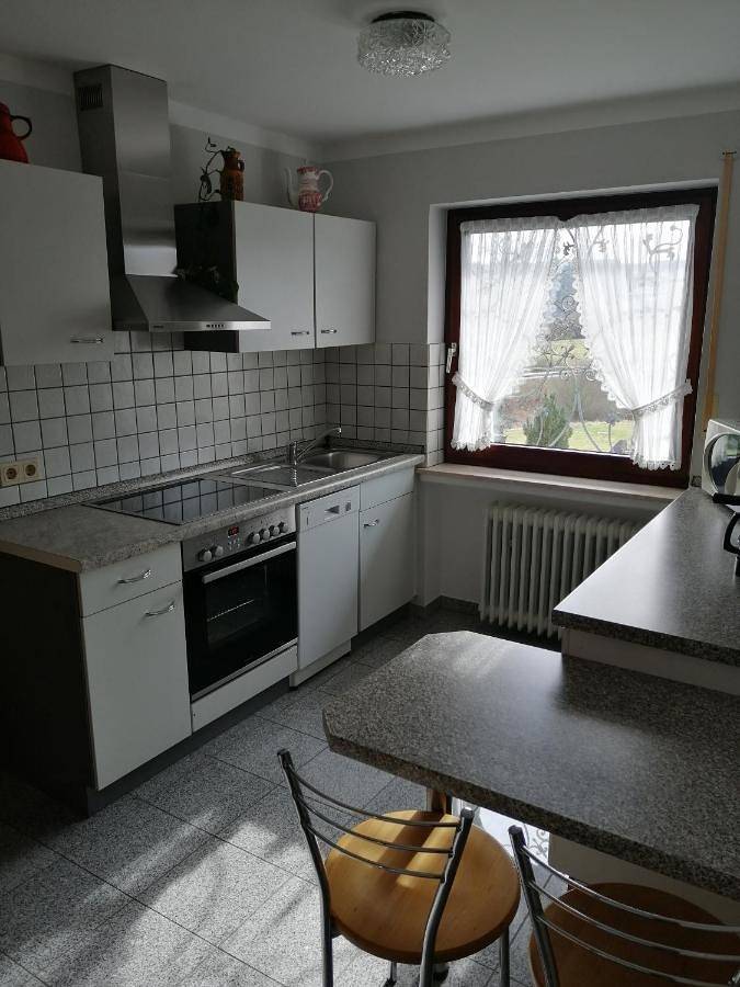 Ferienwohnung für 4 Personen, mit Ausblick und Garten in Kelberg - 3