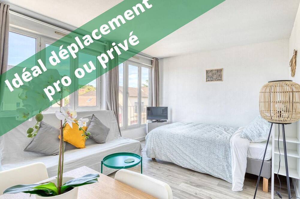 Appartement entier, Cocon d’Emeraude et de Saphire à Antony in Antony, Hauts-de-Seine