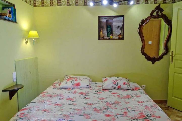 Location de vacances pour 7 personnes, avec jardin, animaux acceptés à Chassiers - 3