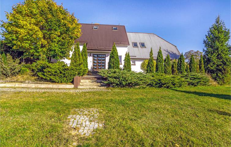 Ferienhaus für 14 Personen, mit Terrasse und Sauna in Pommern - 2