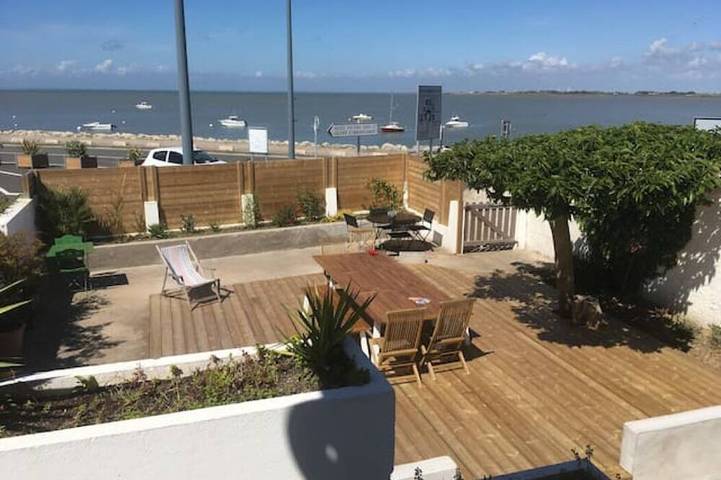 Maison de vacances pour 7 personnes, avec terrasse et jardin, animaux acceptés